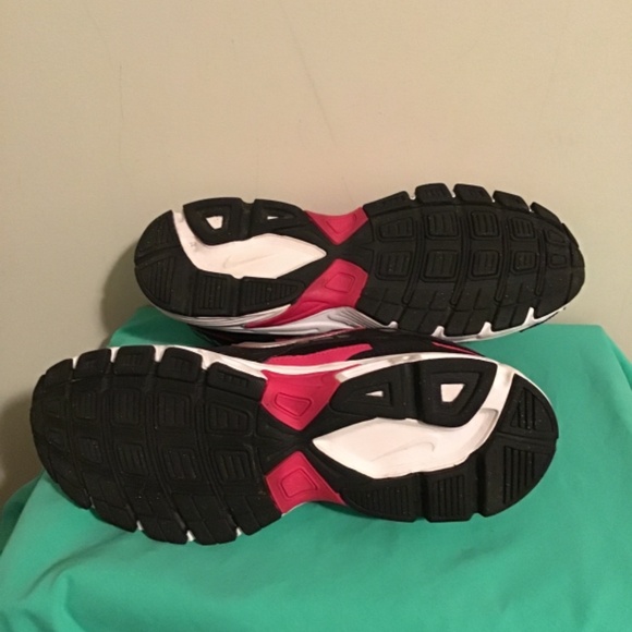 😎Nike’s size 9.5, new condition, runners, see photos, pre-owned, clean - Picture 5 of 6